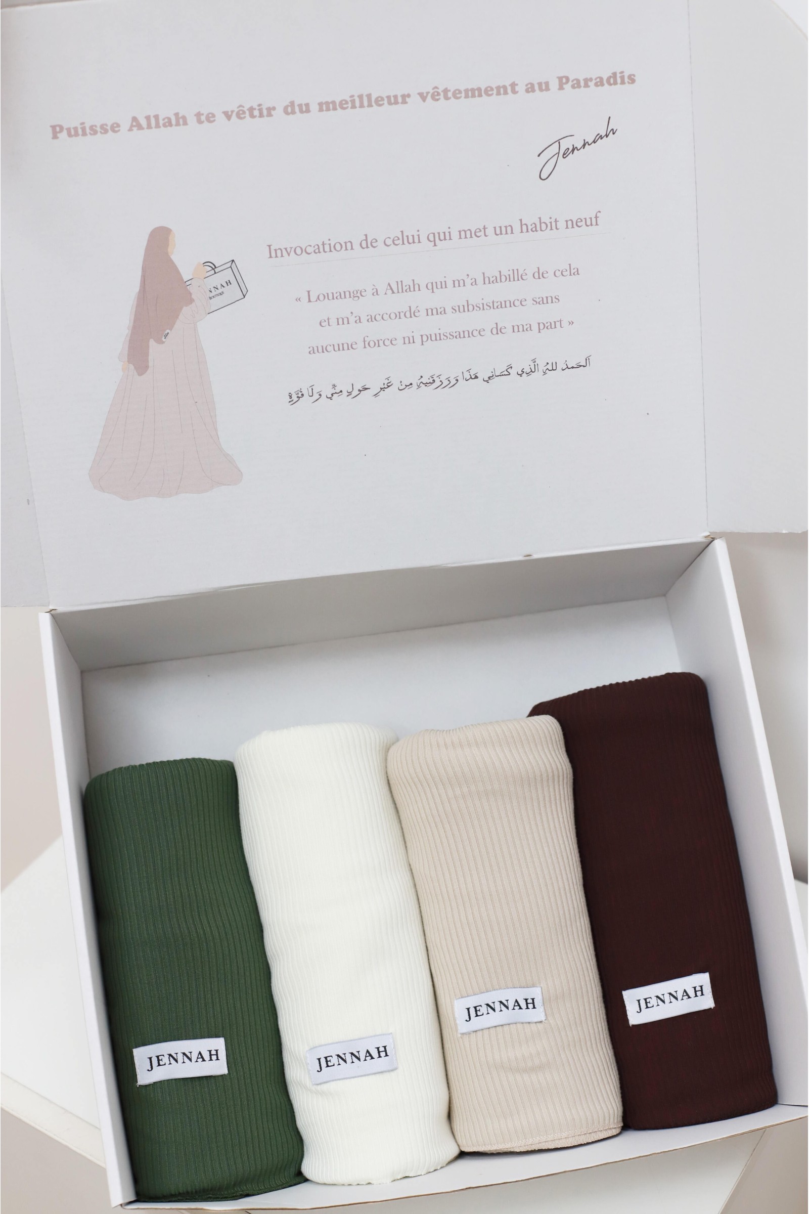 Box hijab pour femme musulmane voiléee , box voiles à offrir femme