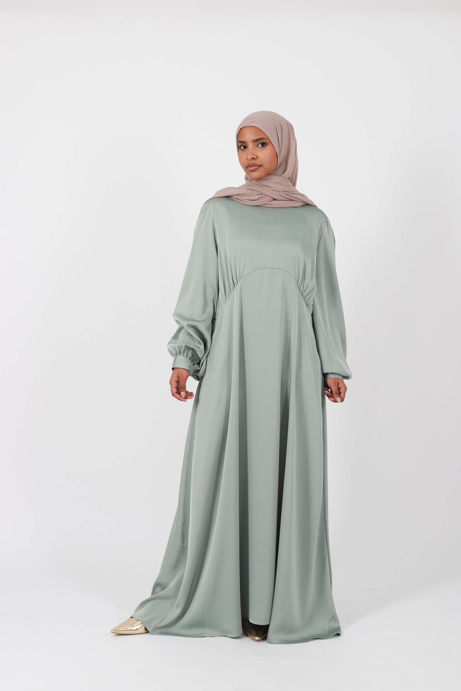Party dress for chic and modest Muslim women